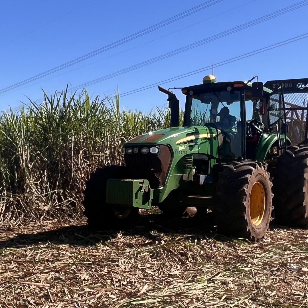 John Deere behind the scenes — photo 7