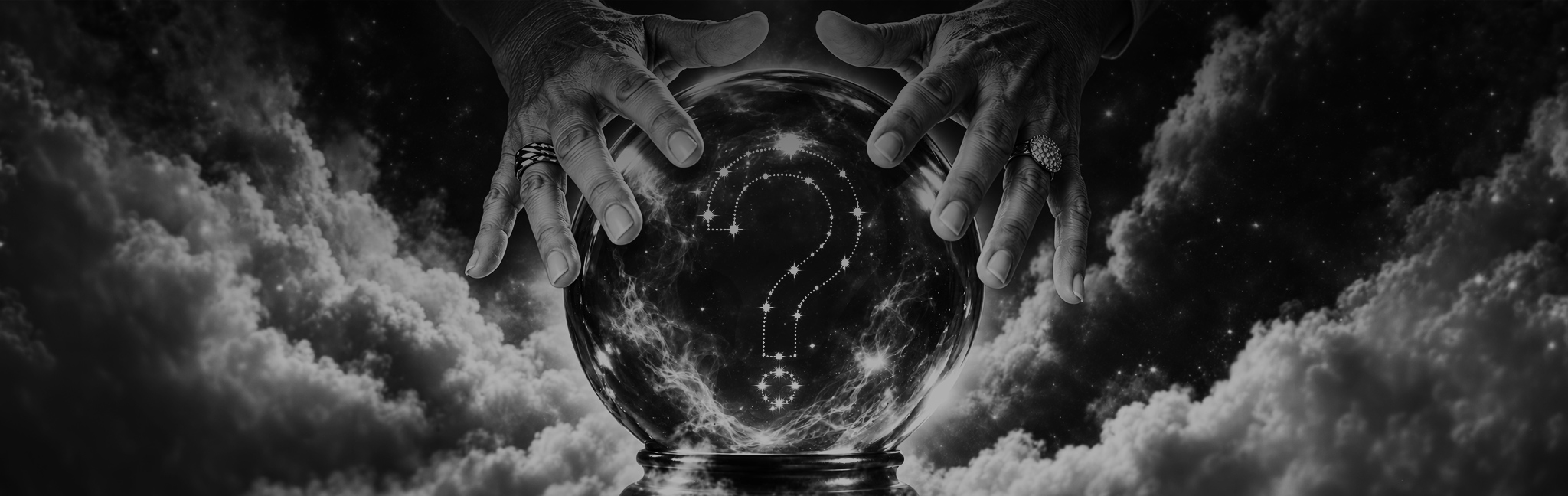 Mãos sobre uma bola de cristal com uma interrogação de estrelas